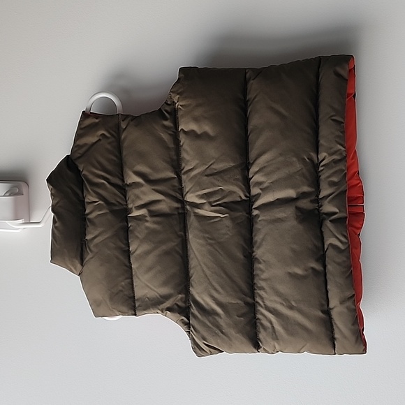 Polo Ralph Lauren Reversible Down Filled Puffer Vest - Picture 7 of 8